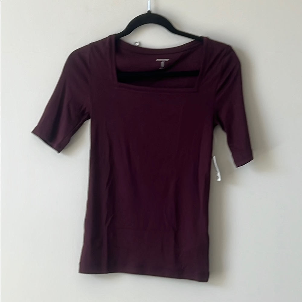 NWT Women's Burgundy Top - Size XS
